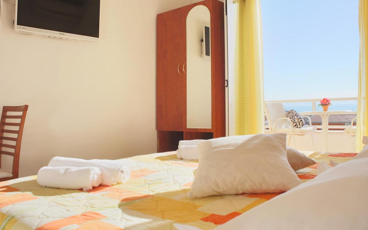 Apartments Antonio Baška Voda Extérieur photo